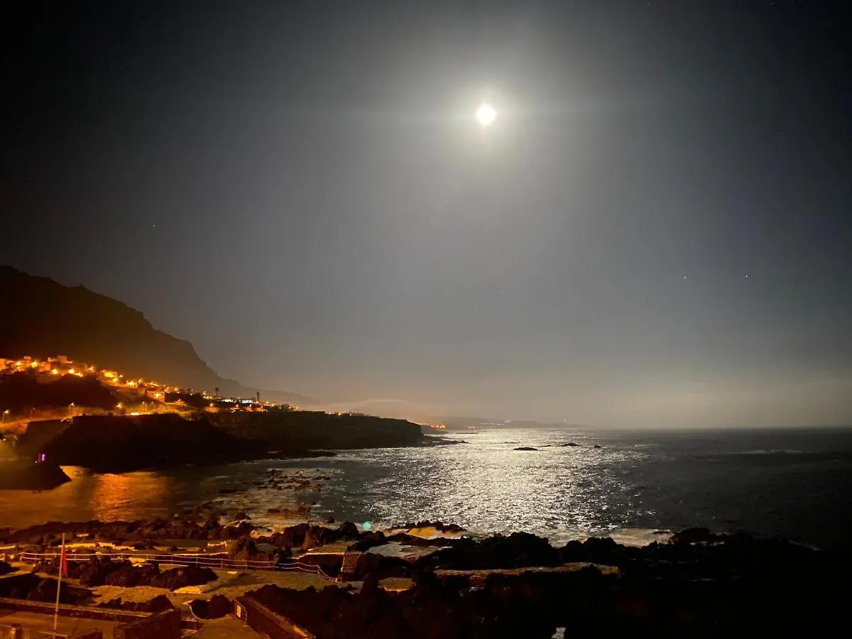 Modern Sea Front Apartment In Garachico 1