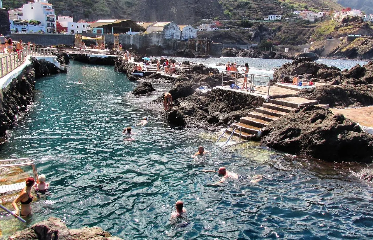 Modern Sea Front Apartment In Garachico 1